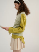 Modern pleats mini skirt