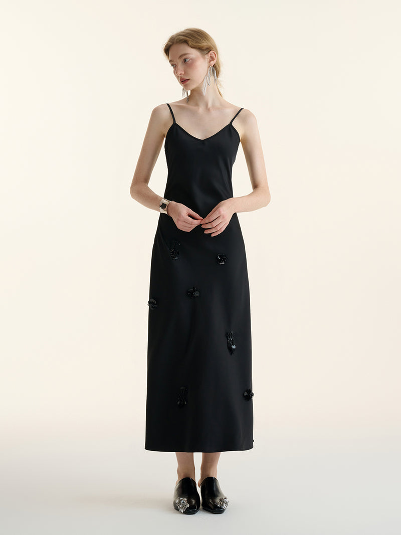 Beads slip long dress (Black)