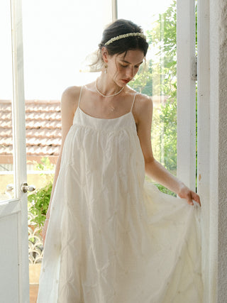 Crema Sleeveless Long Dress