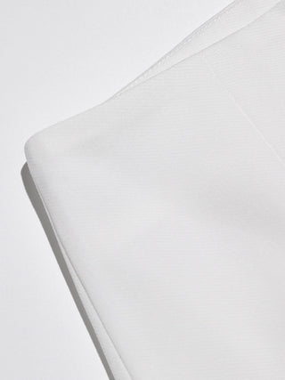 Ivoire Minimal Shorts