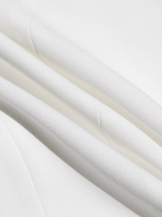 Ivoire Minimal Shorts