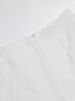 Ivoire Minimal Shorts