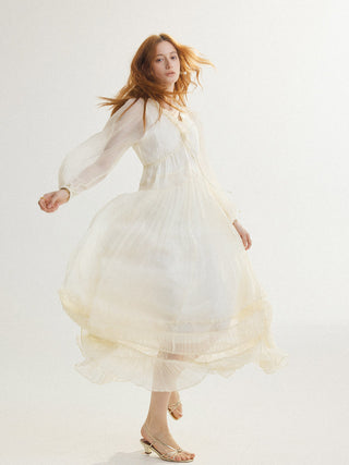 Mute Lace Maxi Dress