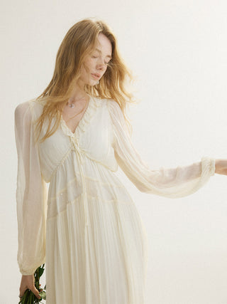 Mute Lace Maxi Dress