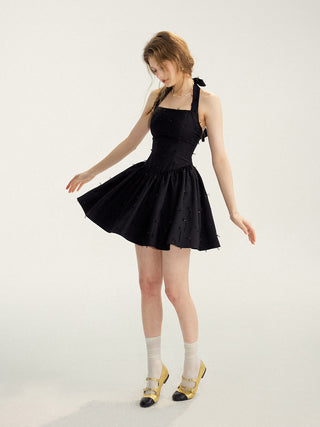Sophisticated star-inspired shimmer dress perfect for various moods and occasions